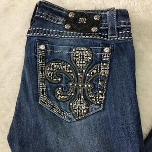 Miss Me Fleur de Lis Women's Signature Bootcut Jeans Size 31 x 31